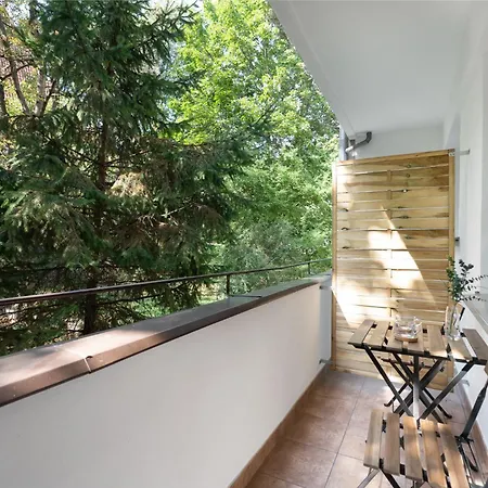 Patro 2 Centrum Apartment *