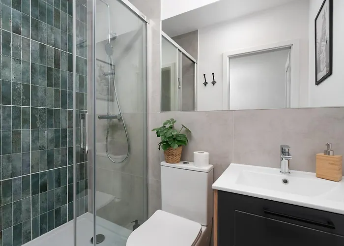 Patro 2 Centrum * فروتسواف